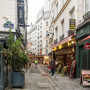 Nid Douillet Parisien
